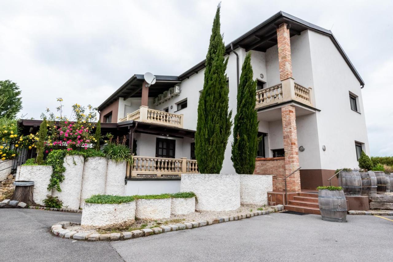 Gaestehaus Moser Monchhof Екстер'єр фото
